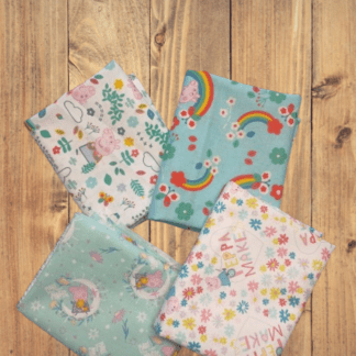 4 Fat Quarters - Assorted Peppa Pig Fat Quarter Bundle