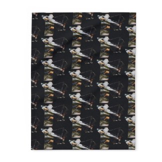 Outdoor Adventure Arctic Fleece Blanket - Perfect for Hunting Enthusiasts