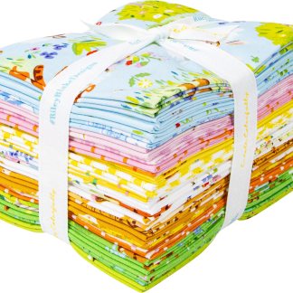 Jill Howarth 100 Aker Woods 21 Fat Quarters Riley Blake Designs FQ-15170-21