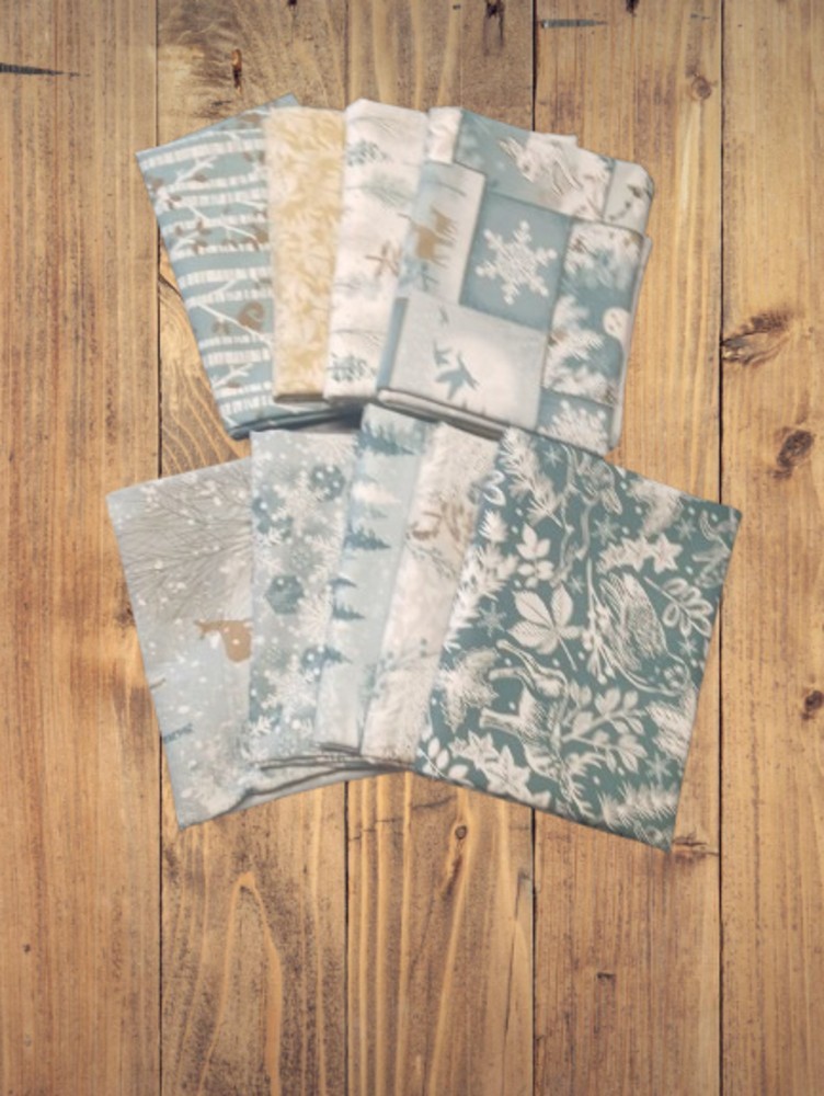 9 Fat Quarters - Assorted Winter Whispers Fat Quarter Bundle